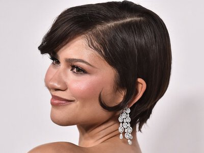 Zendaya's “Something Blue Hair and Makeup Has Me Under Its Spell