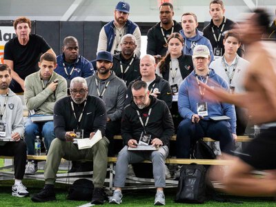 🏈 NFL mini mock draft: Predicting top 10 picks
