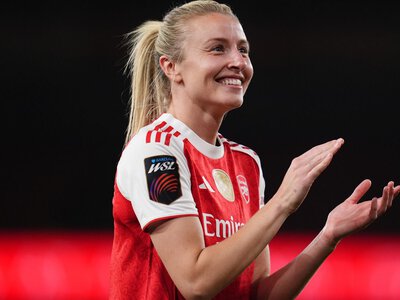 Leah Williamson: Arsenal and England defender signs new contract with Women's Super League club