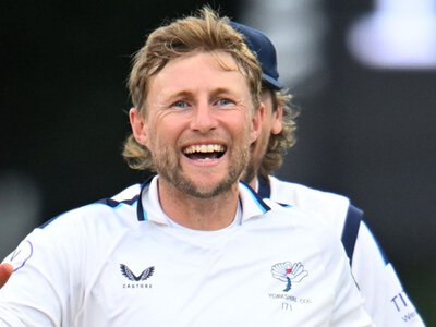 Joe Root stars with ball as Yorkshire beat Somerset in County Championship after superb fightback