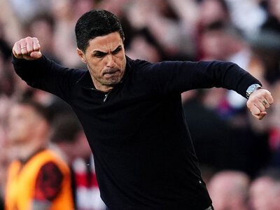 Everton 3-3 Man City: If Arsenal beat West Ham on Sunday, they win the Premier League title, says Jamie Carragher