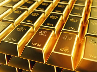 Gold prices fell to $4,520 amid exchanges of fire between the US and Iran and rising rates