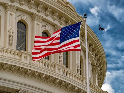 White House prepares staff for work with Democrat-controlled Congress - WP