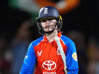 England vs India: Nasser Hussain confused by Charlotte Edwards' side's selection in 38-run defeat