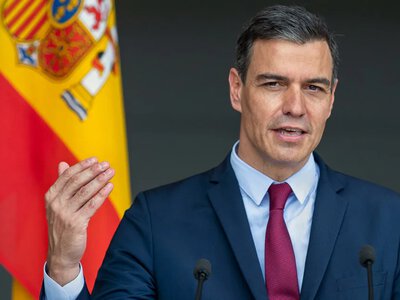 Spanish PM announces he will remain in office until 2027 elections despite corruption scandals