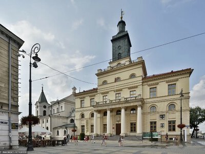 The Ukrainian flag was removed from the Lublin City Hall in Poland due to an SOF unit being named after the 'Heroes of the UPA'