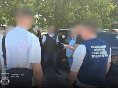 Pseudo-general in Bukovyna promised military transfers to the rear for $6,000; he has been detained