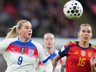 Spain vs England: Lucy Bronze says rivalry makes teams 'stronger' as Lionesses eye statement win to seal 2027 World Cup spot