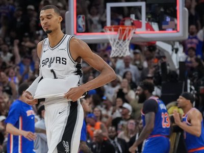 NBA Finals: New York Knicks narrowly beat San Antonio Spurs after Victor Wembanyama error to move 2-0 up after two road wins