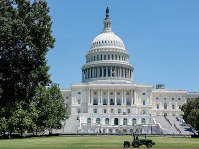 US Congress for the first time supports limiting Trump's military powers regarding war with Iran