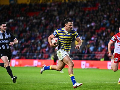 Super League: Warrington Wolves go top with win at St Helens after teenager Ewan Irwin inspires brilliant comeback 