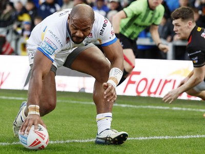 Super League: Maika Sivo scores twice as Leeds Rhinos weather a fightback in Toulouse to return to top of table
