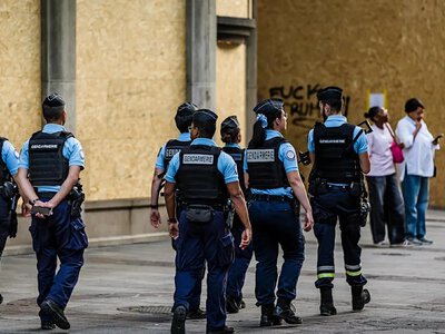 16,000 police and military personnel deployed to Geneva due to large-scale protest against G7 summit