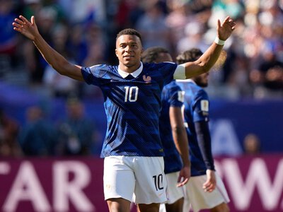 France 3-1 Senegal: Kylian Mbappe stands up in World Cup opener as 'superstar' the first to shine Stateside