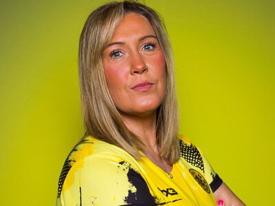 Netball Super League Grand Final: Manchester Thunder's Karen Greig looks to cement legacy with win over London Pulse