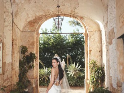 Dua Lipa shared wedding photos and received thousands of congratulations from fans and celebrities