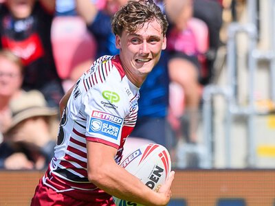Super League: Wigan Warriors score 13 tries in 72-20 York Knights thrashing as Catalans and Castleford also win