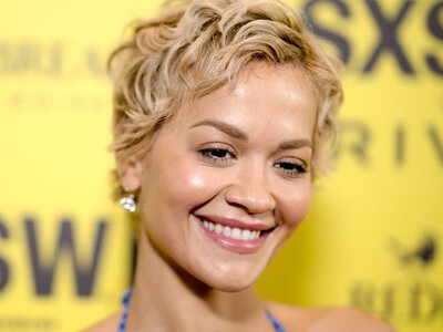 Rita Ora Took the Pastel Nail Trend to a Glittery New Level