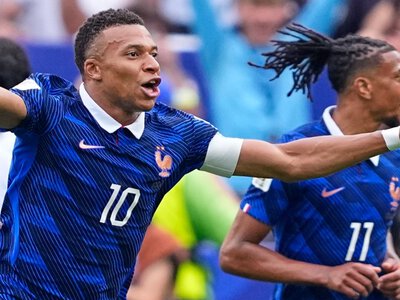 World Cup 2026: France 3-0 Iraq - Kylian Mbappe double sends France into last 32 after weather-hit win