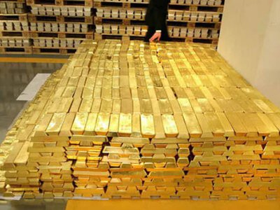 Gold holds at $4,015, silver at $57 per ounce after new US inflation data