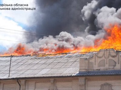 Russian strike on Zaporizhzhia sparks major fire, injures nine