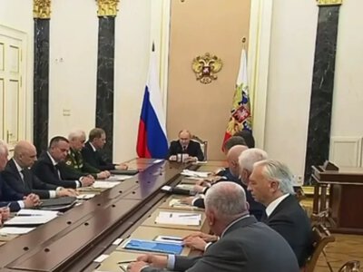Putin acknowledged fuel shortages at gas stations and announced a possible ban on diesel exports