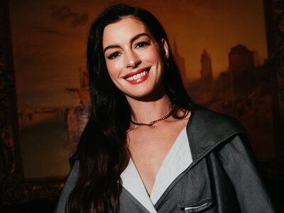 Anne Hathaway Is Glowing—and So Are Her New Highlights