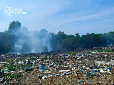 In the Lviv region, a fire is being extinguished at a former landfill, its area reaches 750 square meters