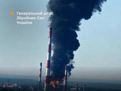 General Staff confirmed the strike on a railway bridge used by the occupiers and the oil refinery in Kstovo