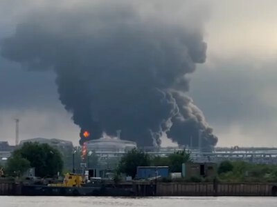 Zelenskyy confirmed strikes on oil infrastructure near St. Petersburg and on Kronstadt