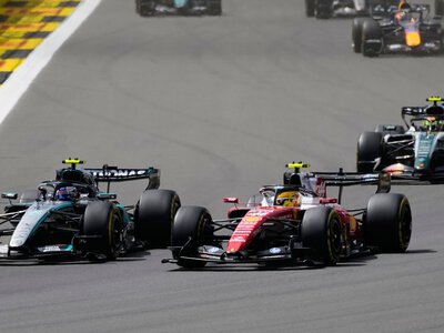 British GP Sprint: Kimi Antonelli beats Lewis Hamilton to victory at Silverstone to extend world championship lead 