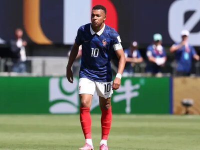 Paraguayan senator called Mbappe a savage who hasn't even learned to write, the forward responded