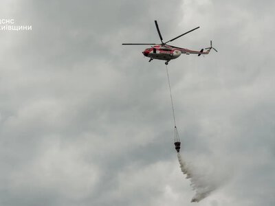 In Vyshneve, the aftermath of the enemy attack is being liquidated; a helicopter was deployed to extinguish the fire.