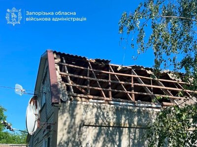 Russia struck Zaporizhzhia with a guided bomb, two elderly people injured