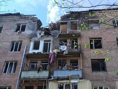 Russian missile hits Kharkiv apartment block, kills two and injures 23, including four children