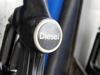 Russia banned diesel exports and begins importing gasoline