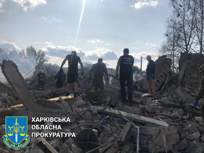 Russian strike on a cafe in Groza: those responsible for the order of the Russian military have been identified, five have been served suspicion notices