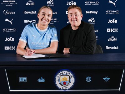Man City transfer news: Niamh Charles signs from WSL rivals Chelsea on three-year contract