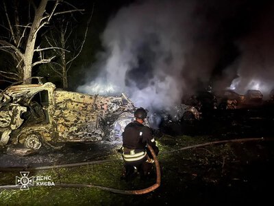 Night Russian attack on Kyiv caused fires and damage in two districts