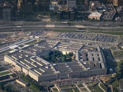 WSJ reported on SpaceX's negotiations with the Pentagon regarding a multi-billion dollar deal