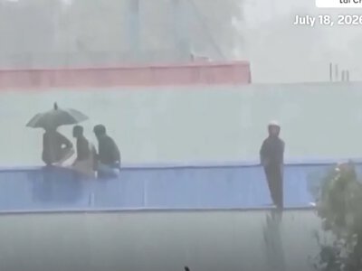 Sudden flood hits northern Vietnam, casualties and missing reported