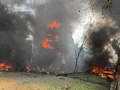 Ordinary high-rise building in Zaporizhzhia and an Odesa park - Zelenskyy responded to new Russian attacks