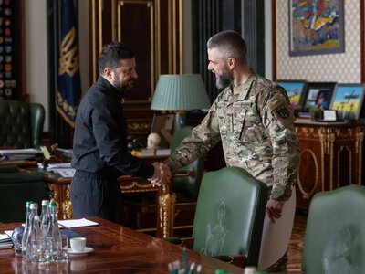 Zelenskyy met with serviceman and writer Illarion Pavliuk: discussed the technologization of defense
