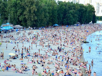Where to swim in Kyiv: a selection of beaches and pools for summer leisure
