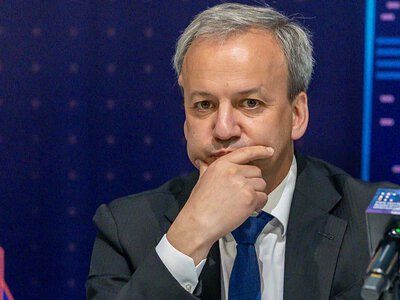 Russian Dvorkovich left the post of FIDE president due to EU sanctions