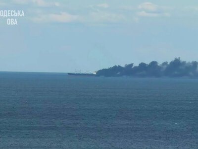 In the Black Sea, as a result of a Russian attack, a civilian vessel flying the flag of Liberia was hit, smoke was recorded - OVA