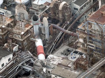 After a powerful earthquake, 9 people were trapped under rubble at a factory in Japan