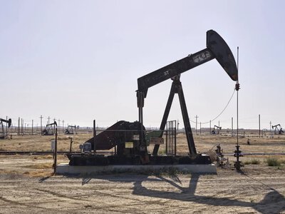 Oil ends month with biggest gain since March amid escalating US-Iran conflict