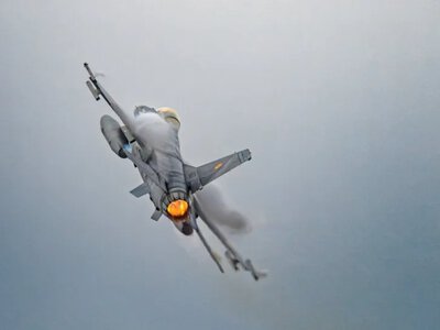 Bulgaria, due to delivery delays, is looking for used fighter jets, which potentially threatens supplies for Ukraine