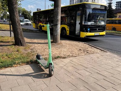 In Lviv, rules for electric scooters have been tightened - helmets, speed up to 15 km/h, and age from 16 years